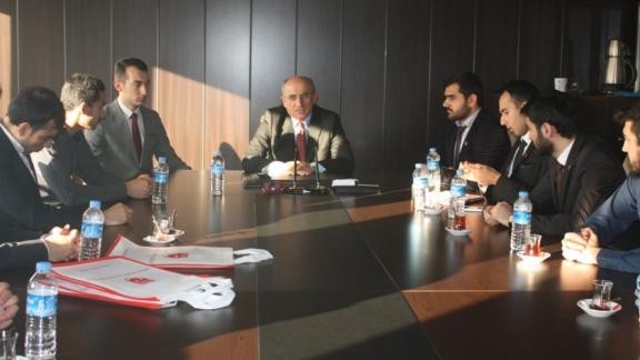 Milli Eğitim Müdürümüz Hızır Aktaş Milli Türk Talebe Birliği Trabzon şubesi üyelerini kabul etti.