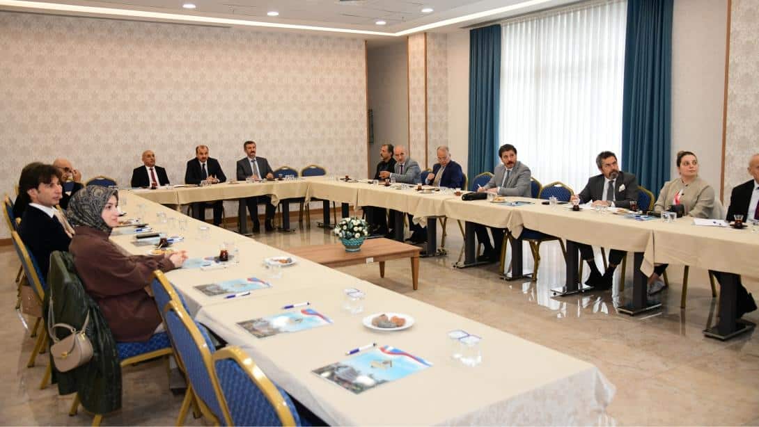 2025-2026 EĞİTİM ÖĞRETİM YILI İL MİLLÎ EĞİTİM KOMİSYONU SENE BAŞI TOPLANTISI MÜDÜRÜMÜZ HASAN UYGUN BAŞKANLIĞINDA GERÇEKLEŞTİRİLDİ.