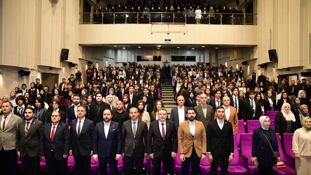 TÜRKİYE MUN ORGANİZASYONU KAPSAMINDA İLİMİZDE DÜZENLENEN BİRLEŞMİŞ MİLLETLER (MUN) SİMÜLASYONU GENCMUN'25 PROGRAMININ AÇILIŞI GERÇEKLEŞTİRİLDİ.