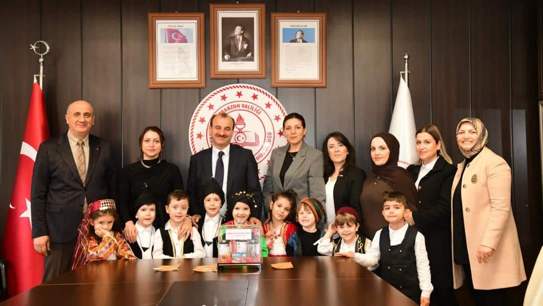 ELLERİM KÜÇÜK HAYALLERİM BÜYÜK PROJESİNDE 70 YILLIK ZAMAN YOLCULUĞU BAŞLADI