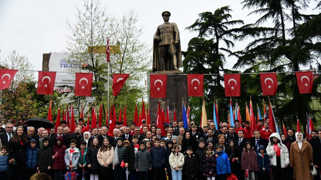 23 NİSAN ULUSAL EGEMENLİK VE ÇOCUK BAYRAMI, TRABZON'DA COŞKUYLA KUTLANDI