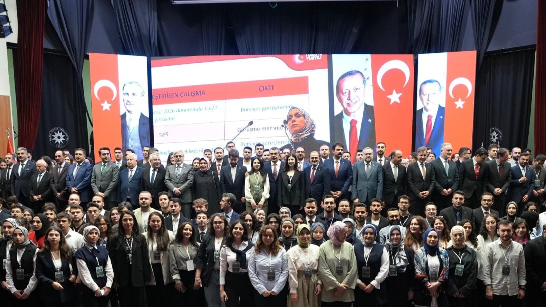 BAKAN TEKİN, "1416 BURSLARI UYUM VE VİZYON PROGRAMI"NDA KONUŞTU