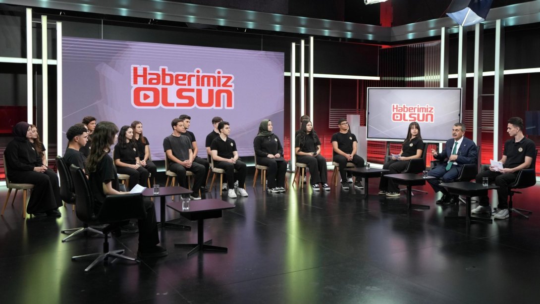 BAKAN TEKİN, "HABERİMİZ OLSUN" BÜLTENİNDE ÖĞRENCİLERİN SORULARINI YANITLADI